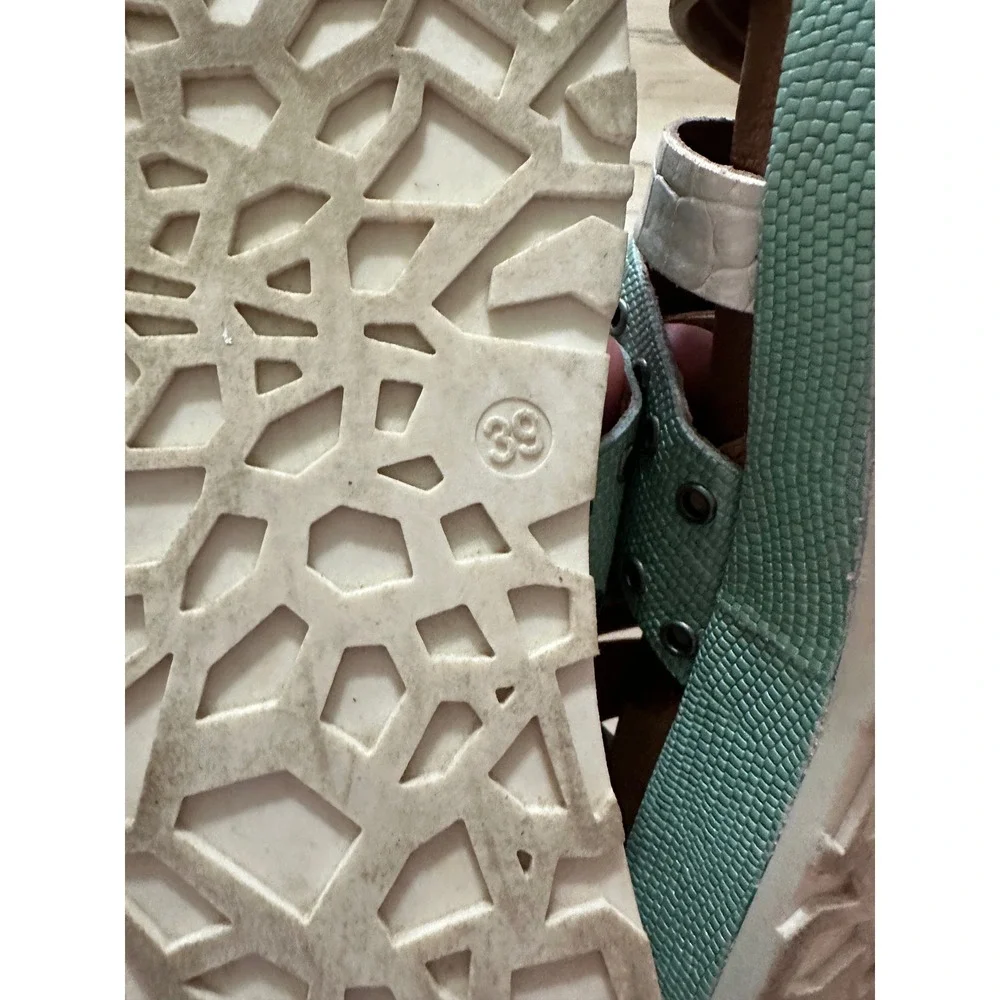 MJUS Ankle Strap Leather Platform Sandals Size 39EU/ 9US‎